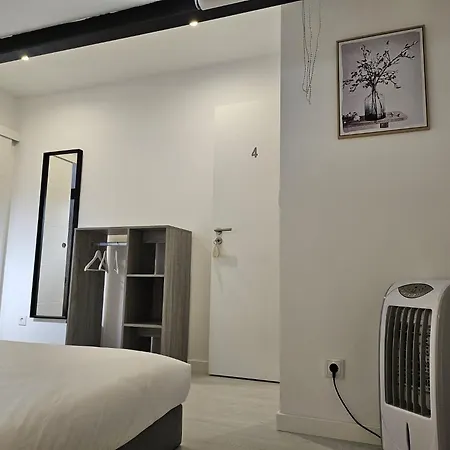 בית הארחה Dotejo Casa אלמאדה
