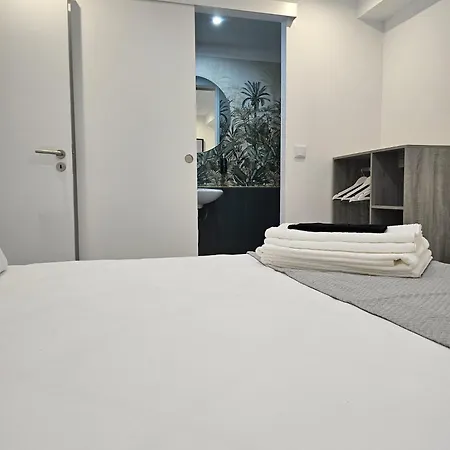 בית הארחה Dotejo Casa אלמאדה